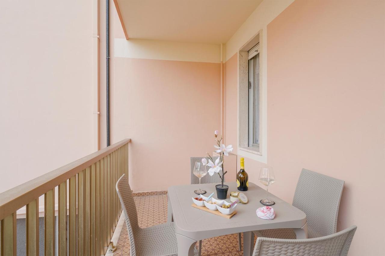 Near The Sea - Wifi And Parking Apartment Ventimiglia Exterior photo
